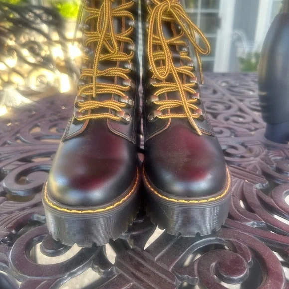 New! Dr. Martens Leona Boot Size 5 - Picture 2 of 13